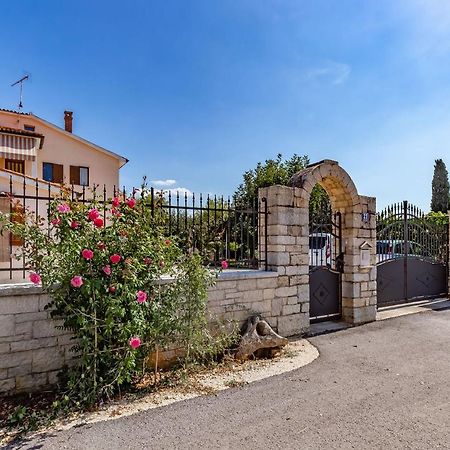 Apartmán Palmira Poreč Exteriér fotografie